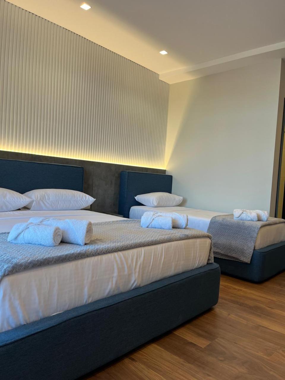 North Alb Hotel Shkodra Kültér fotó